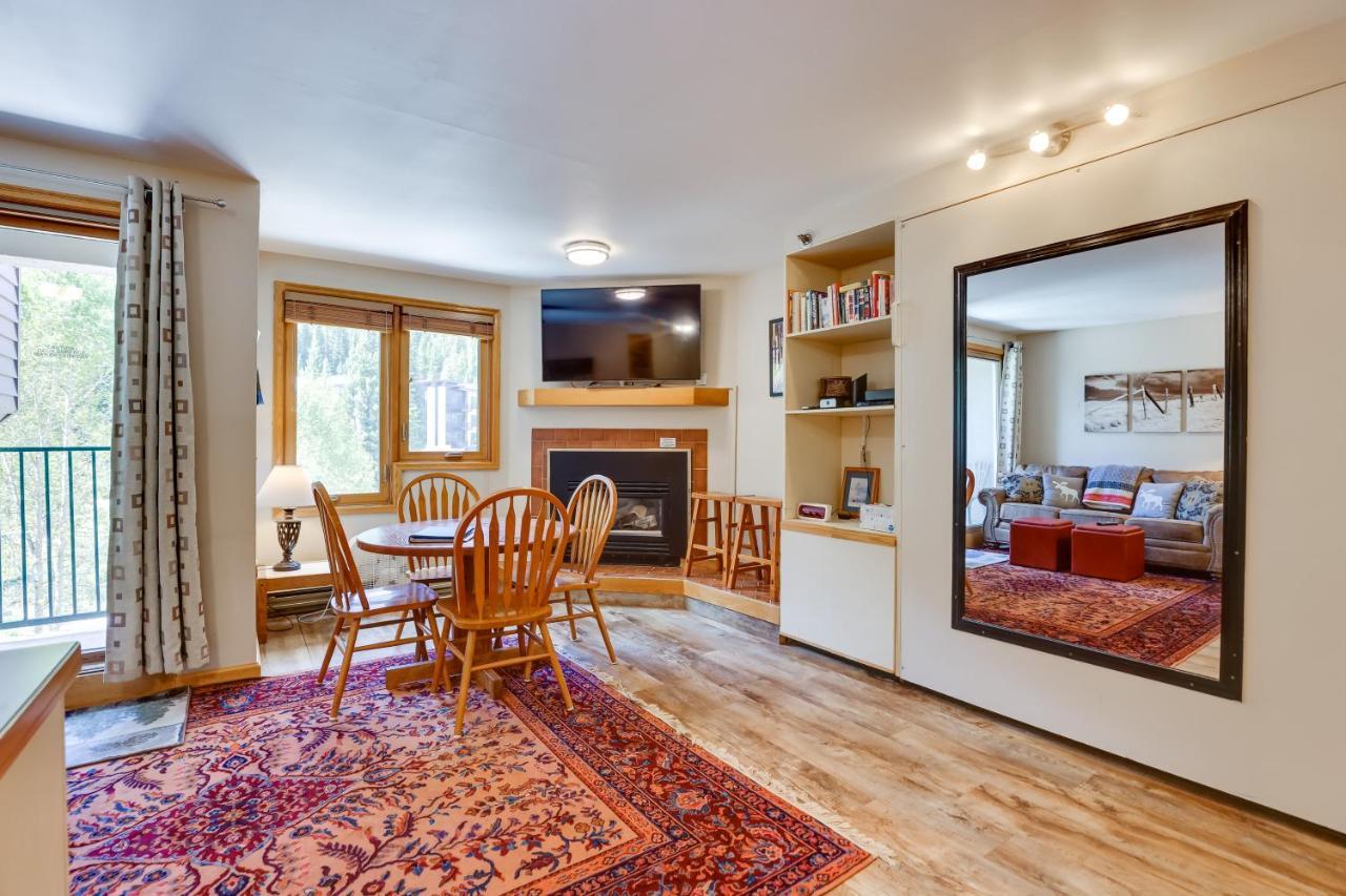 Ski-Inandski-Out Retreat With Iron Horse Pool Access! Winter Park Ngoại thất bức ảnh