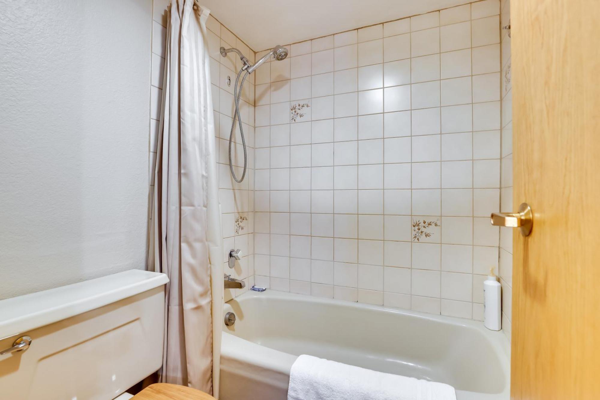 Ski-Inandski-Out Retreat With Iron Horse Pool Access! Winter Park Ngoại thất bức ảnh